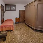 Vintage Venice Apartment